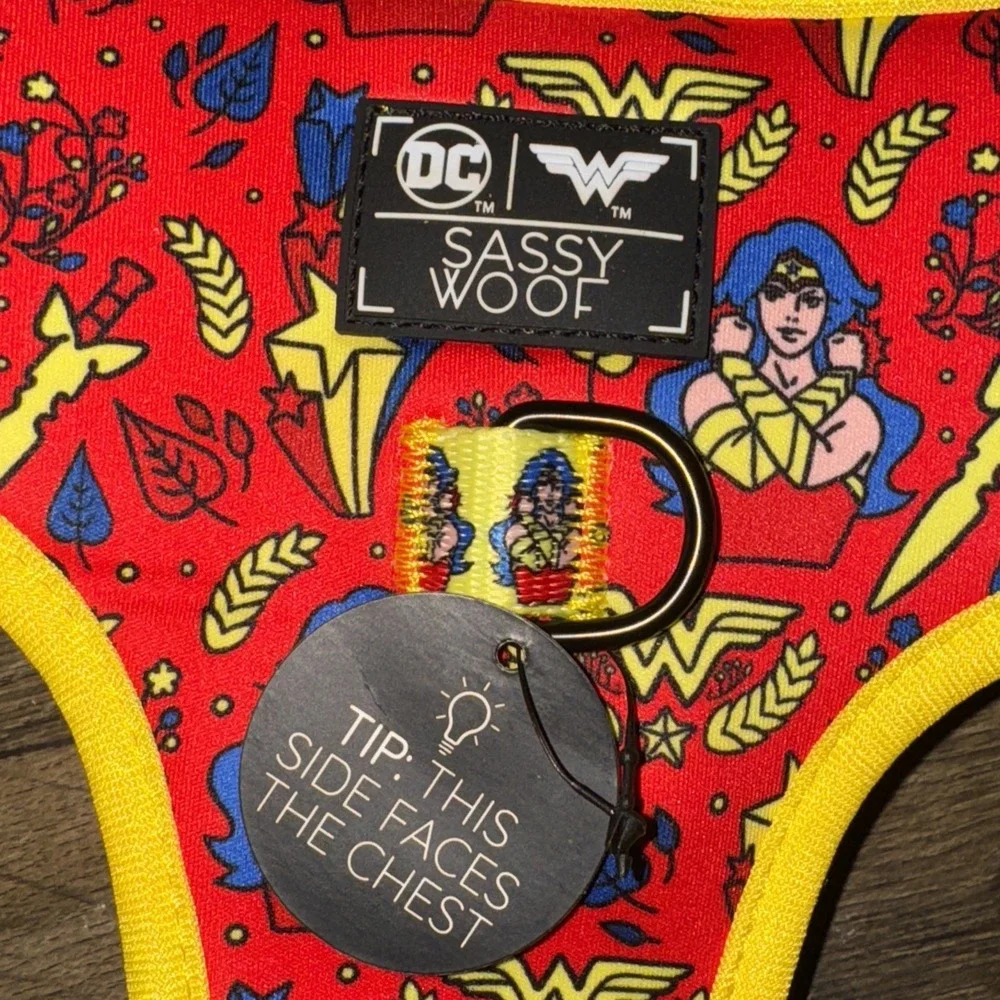 Sassy Woof Adjustable Harness DC Wonder Woman Neoprene Mesh Large Breeds XL NWT